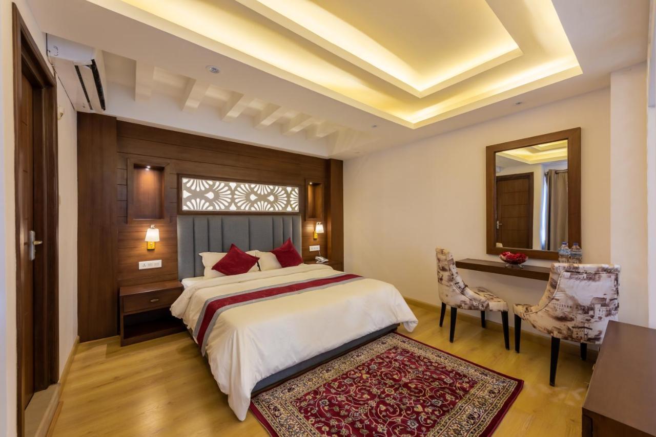 Hotel Ama-La, Thamel, Kathmandu Esterno foto