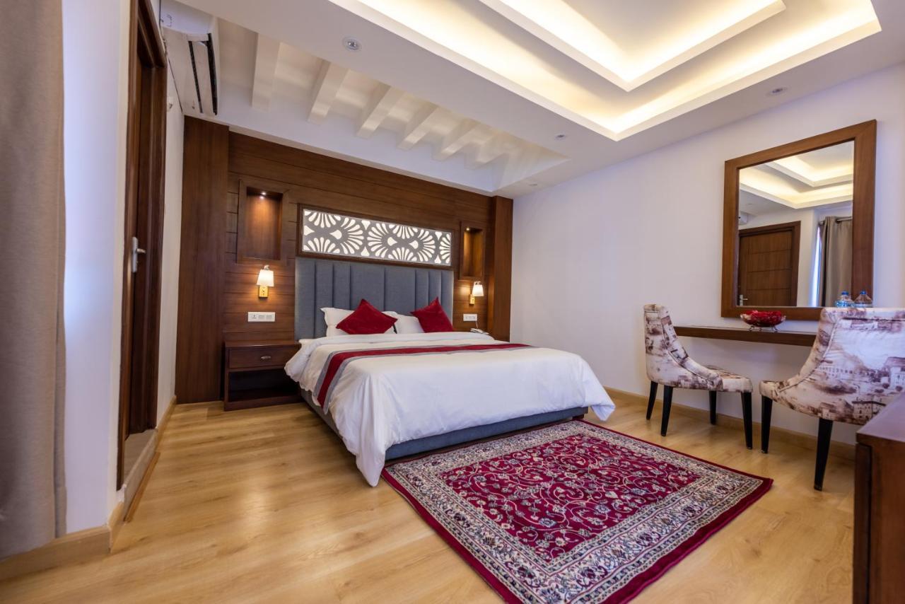 Hotel Ama-La, Thamel, Kathmandu Esterno foto